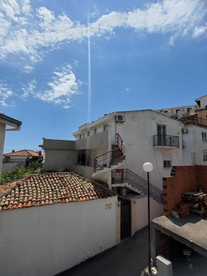 Apartmani Liki Ulcinj Bagian luar foto